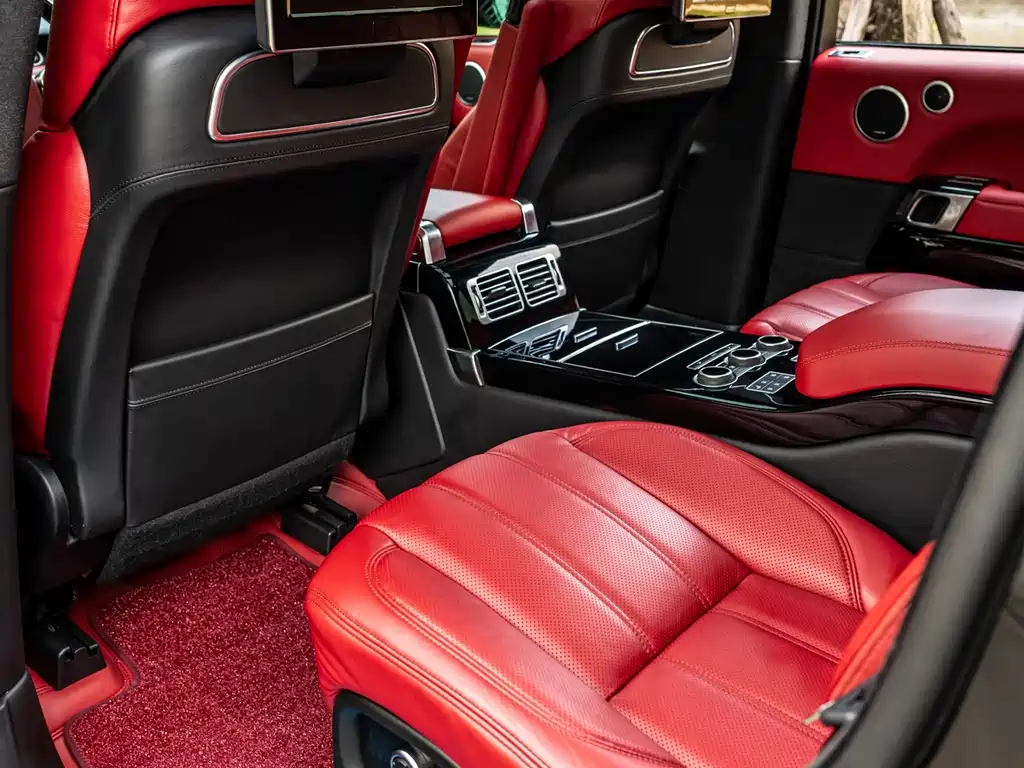 Land Rover Range Rover — миниатюра 7