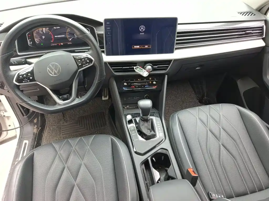 Volkswagen Tiguan L — миниатюра 10
