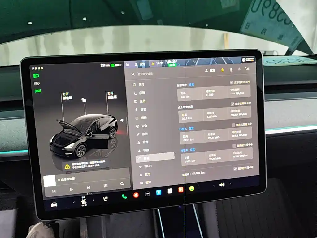 Tesla Model Y — миниатюра 13