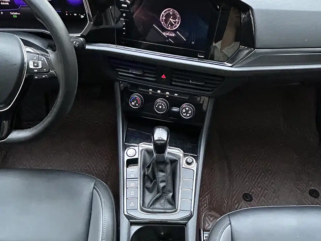 Volkswagen Sagitar — миниатюра 17