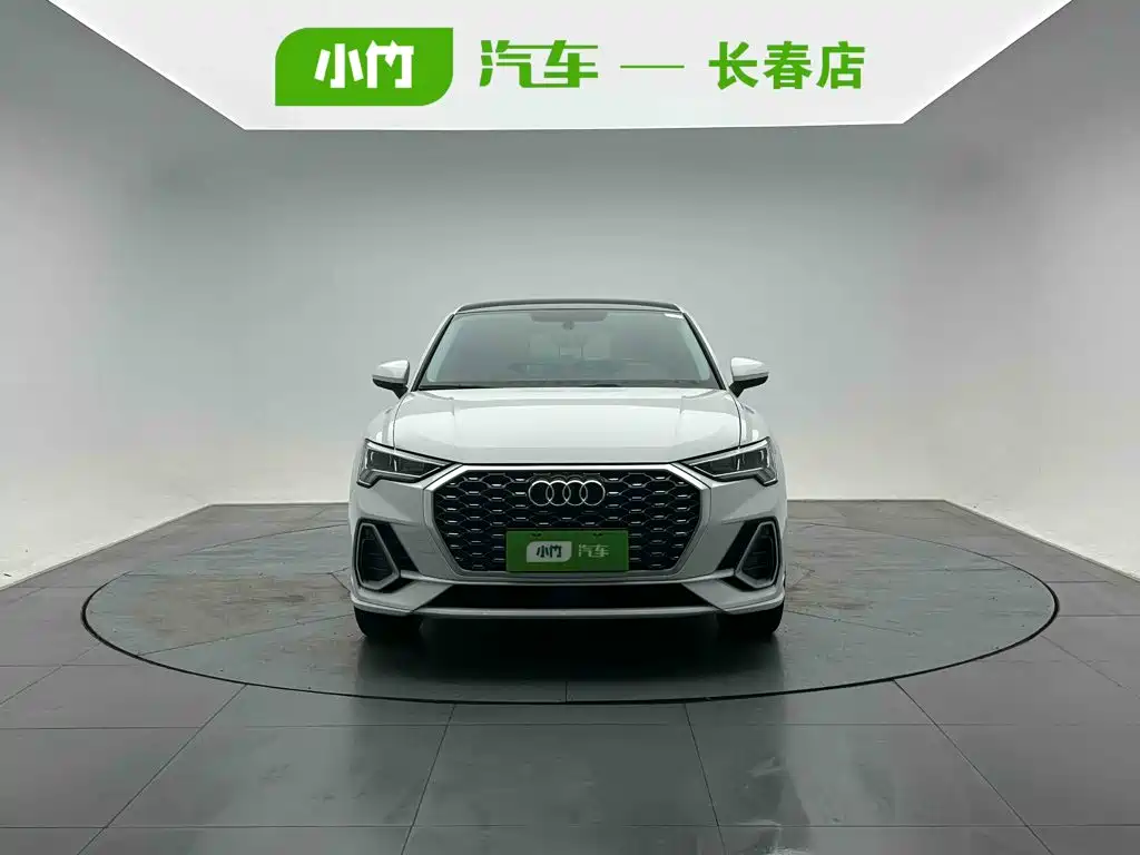 Audi Q3 Sportback 2022 — фото 2