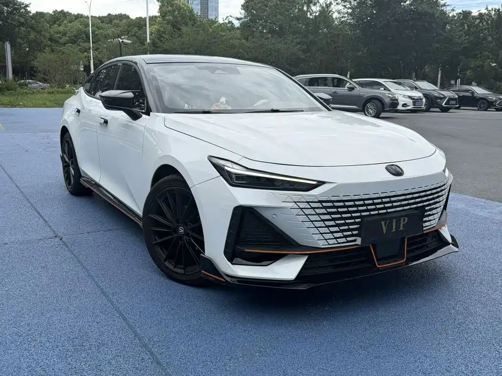 Changan UNI-V — миниатюра 5