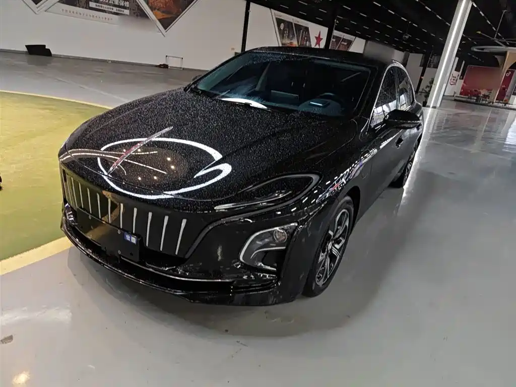 Hongqi Hongqi E-QM5 2023