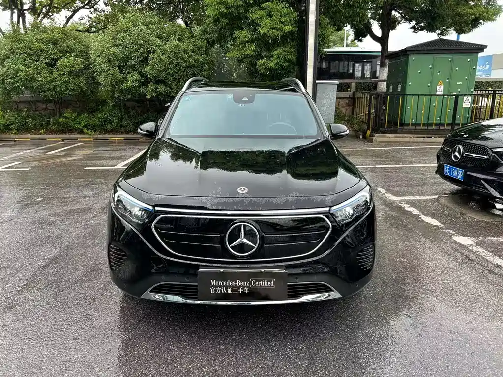 Mercedes-Benz EQB — миниатюра 2