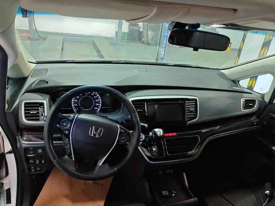 Honda Odyssey — миниатюра 2