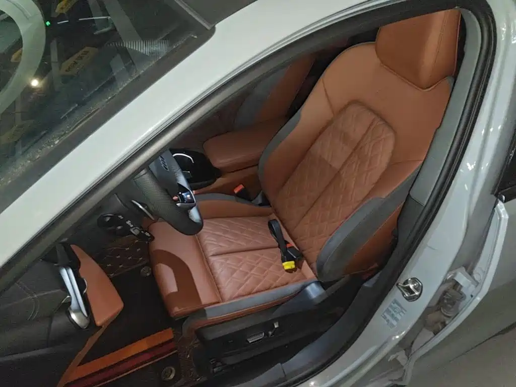 Audi Audi A5L — миниатюра 15