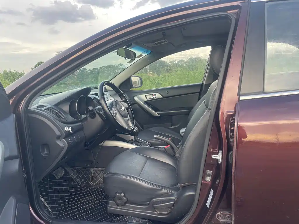 Kia Forte — миниатюра 5