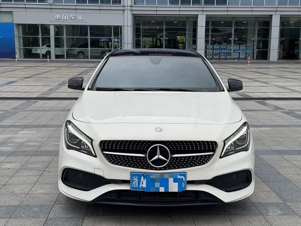 Mercedes-Benz CLA (Import) — миниатюра 2