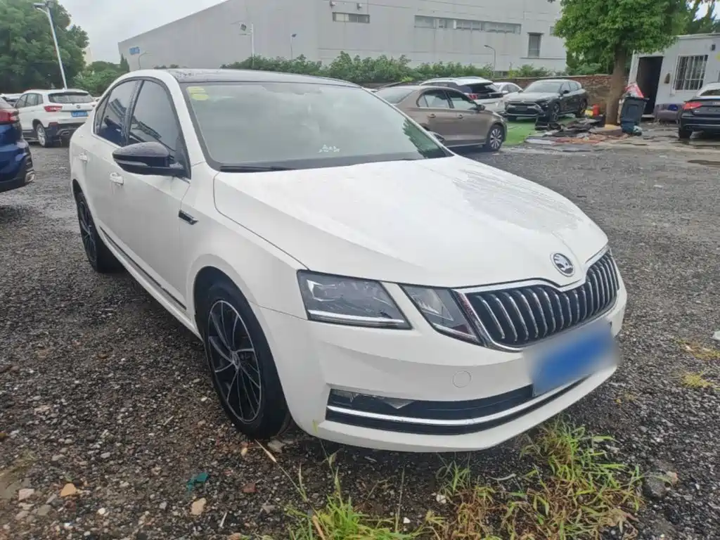 Skoda Octavia — миниатюра 4