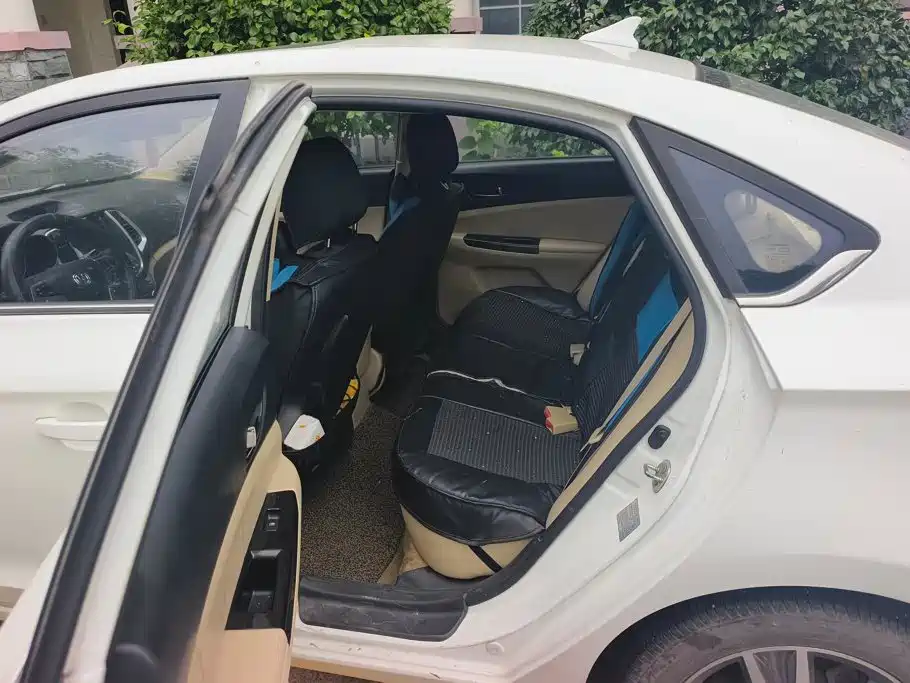 Changan Eado — миниатюра 11