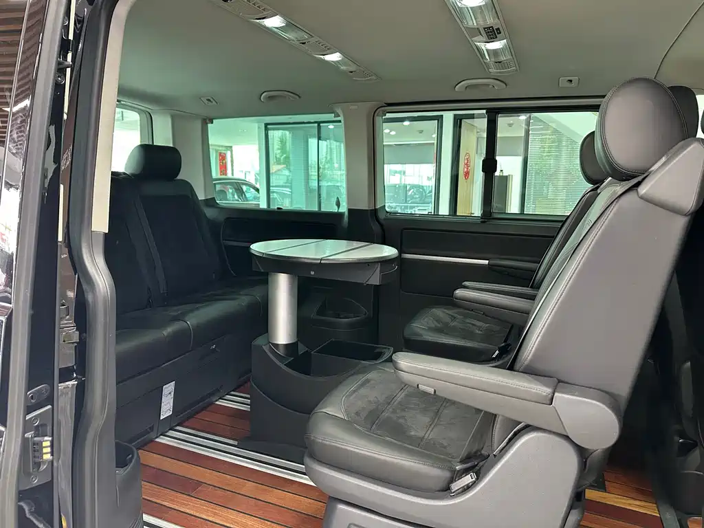 Volkswagen Multivan 2.0TSI 4WD Premium Edition 7 seats, фото 14