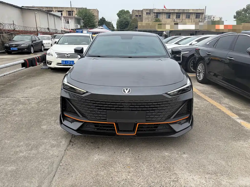 Changan UNI-V — миниатюра 2