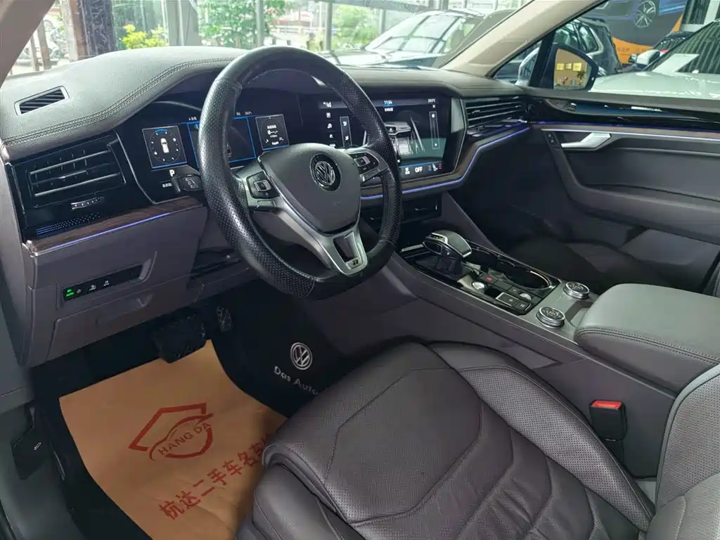 Volkswagen Touareg 2019 2.0TSI VI