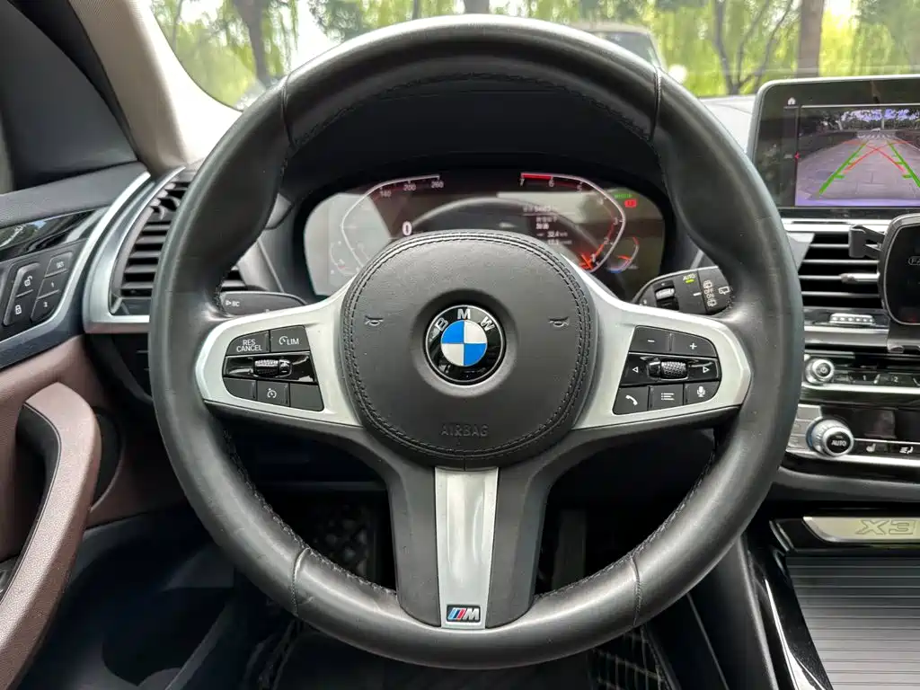BMW X3 — миниатюра 18