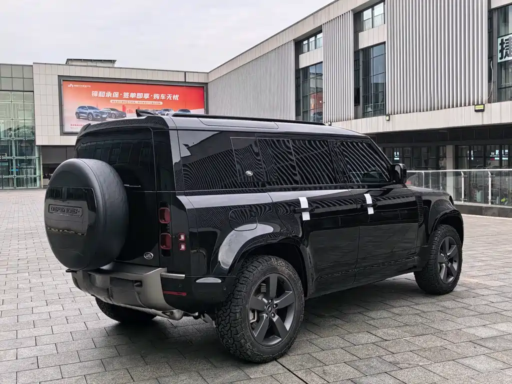 Land Rover Land Rover Defender 2023 110 3.0T P400 X-DYNAMIC HSE