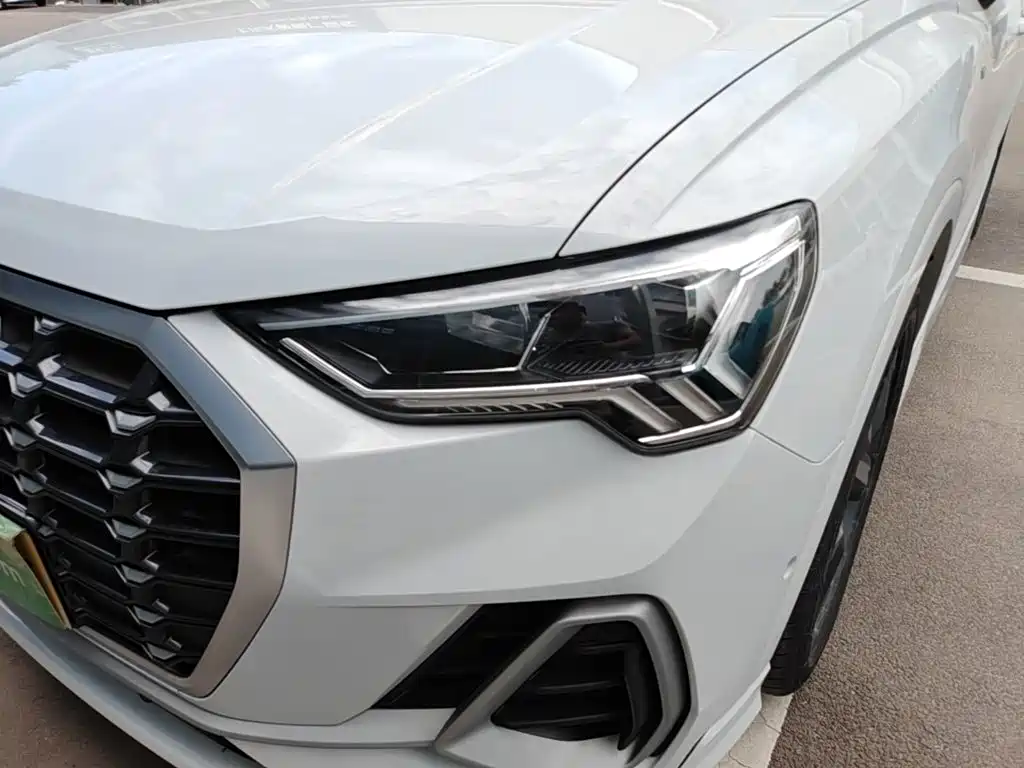 Audi Q3 — миниатюра 24