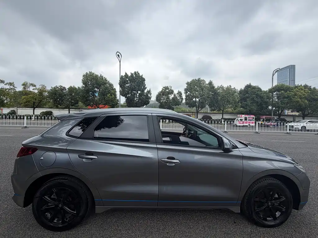BYD e2 — миниатюра 3
