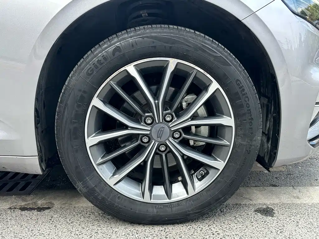 GEELY AUTOMOBILE XINGRUI