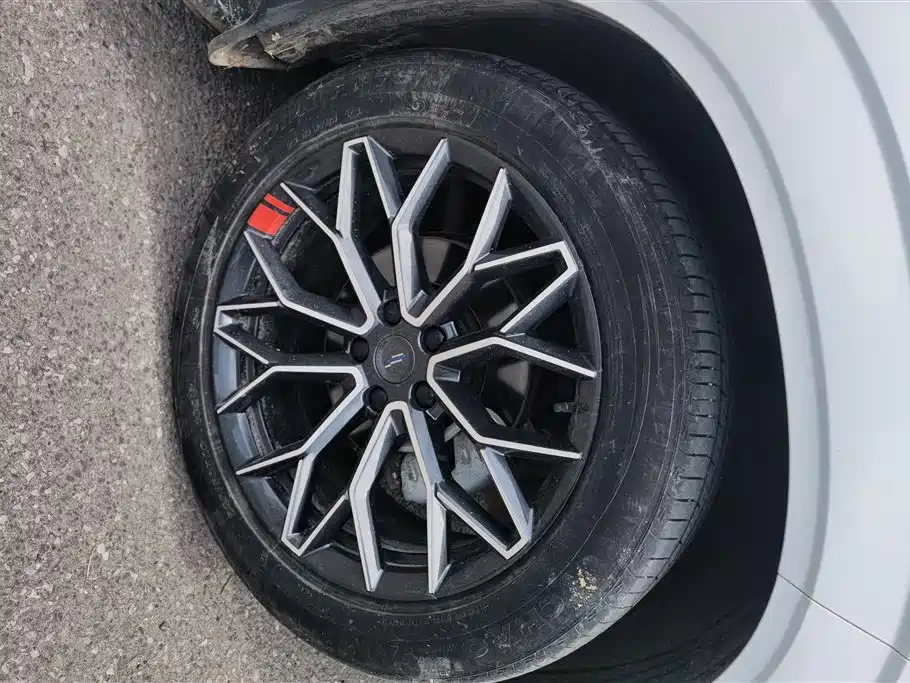 Changan Z6 2022 1.5T DCT