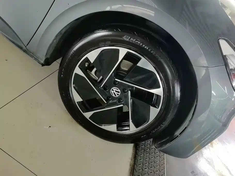 Volkswagen ID.3 — миниатюра 6
