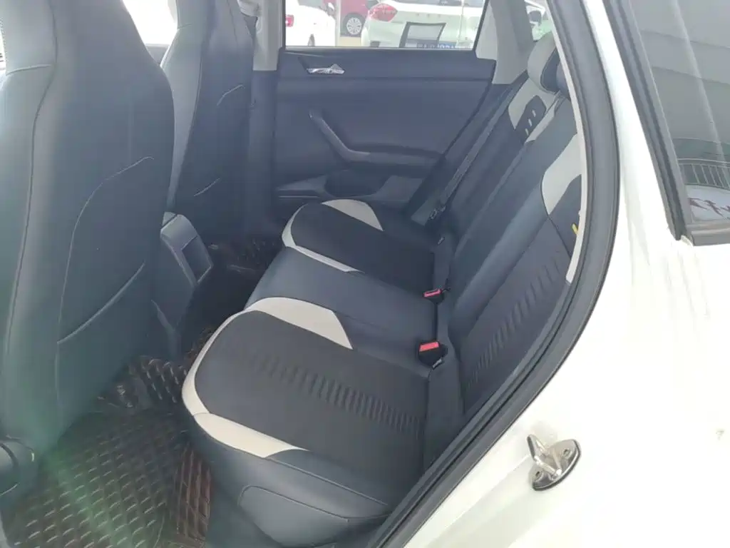 Volkswagen Polo — миниатюра 17