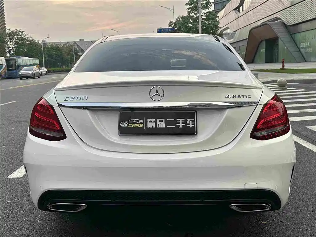 Mercedes-Benz C-Class — миниатюра 8