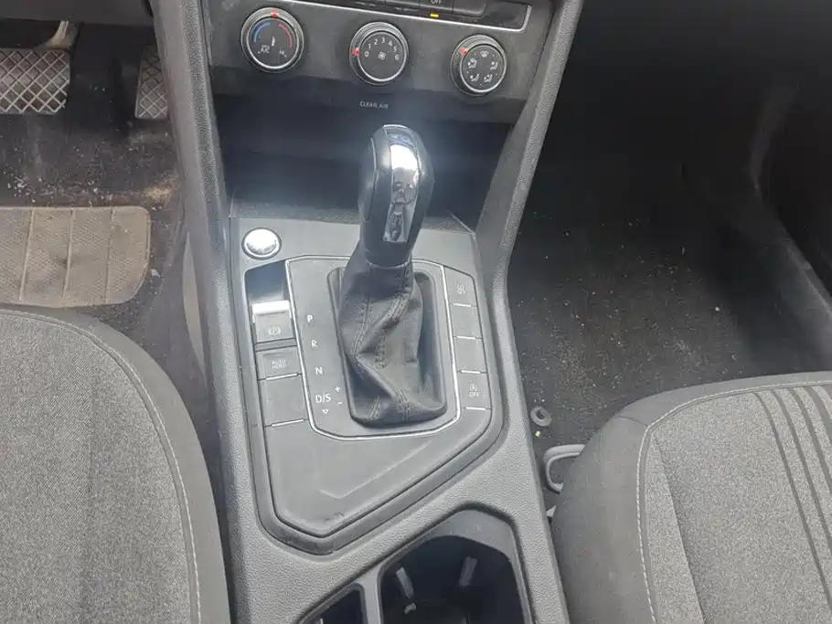 Volkswagen Tharu — миниатюра 16