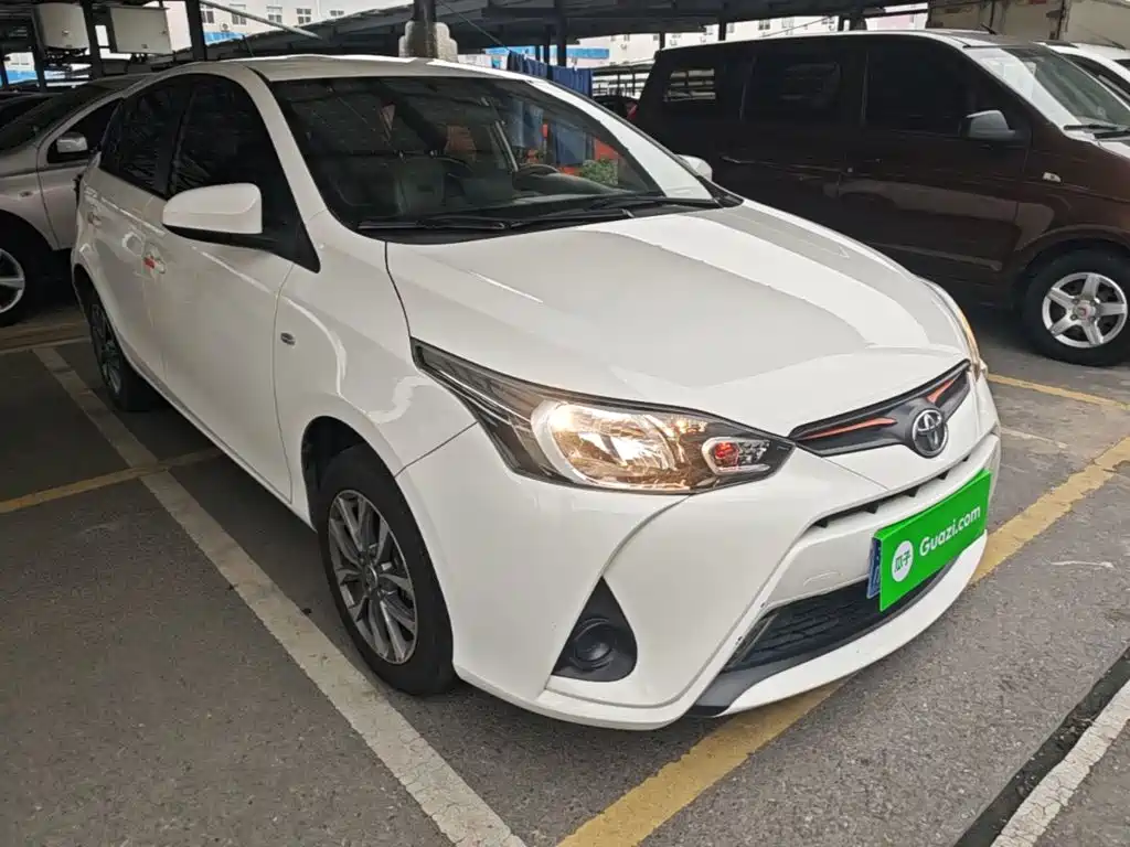 Toyota Yaris L — миниатюра 4