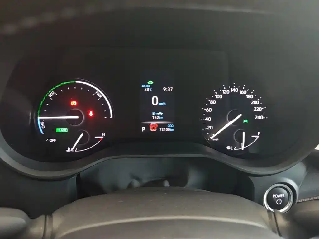 Toyota Granvia — миниатюра 12