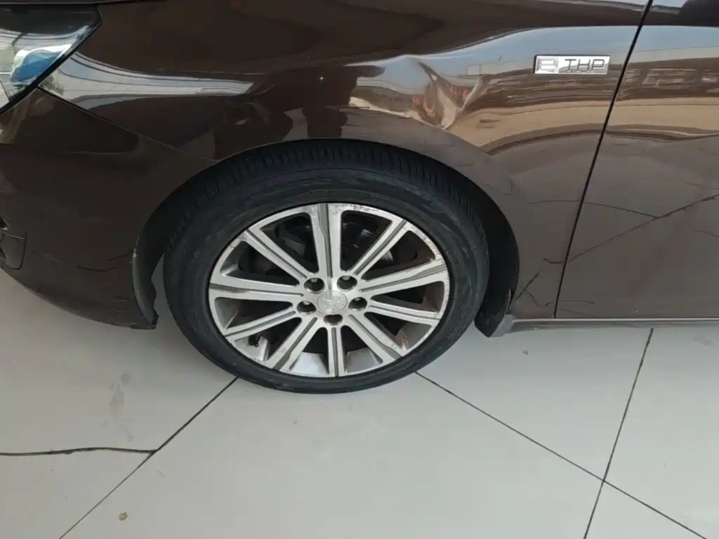 Peugeot 408 — миниатюра 23