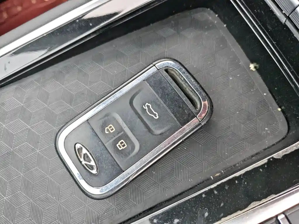 Chery Tiggo 8 — миниатюра 9