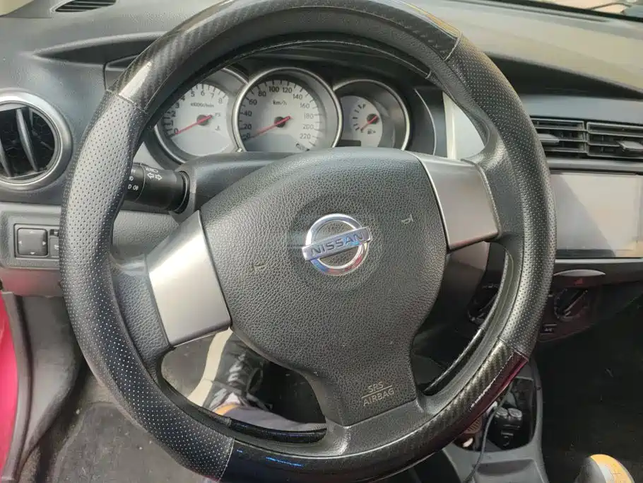 Nissan Livina — миниатюра 14