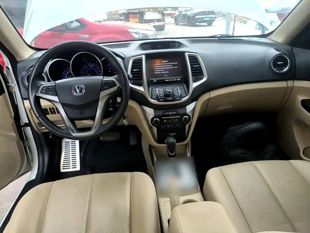 Changan Eado — миниатюра 10