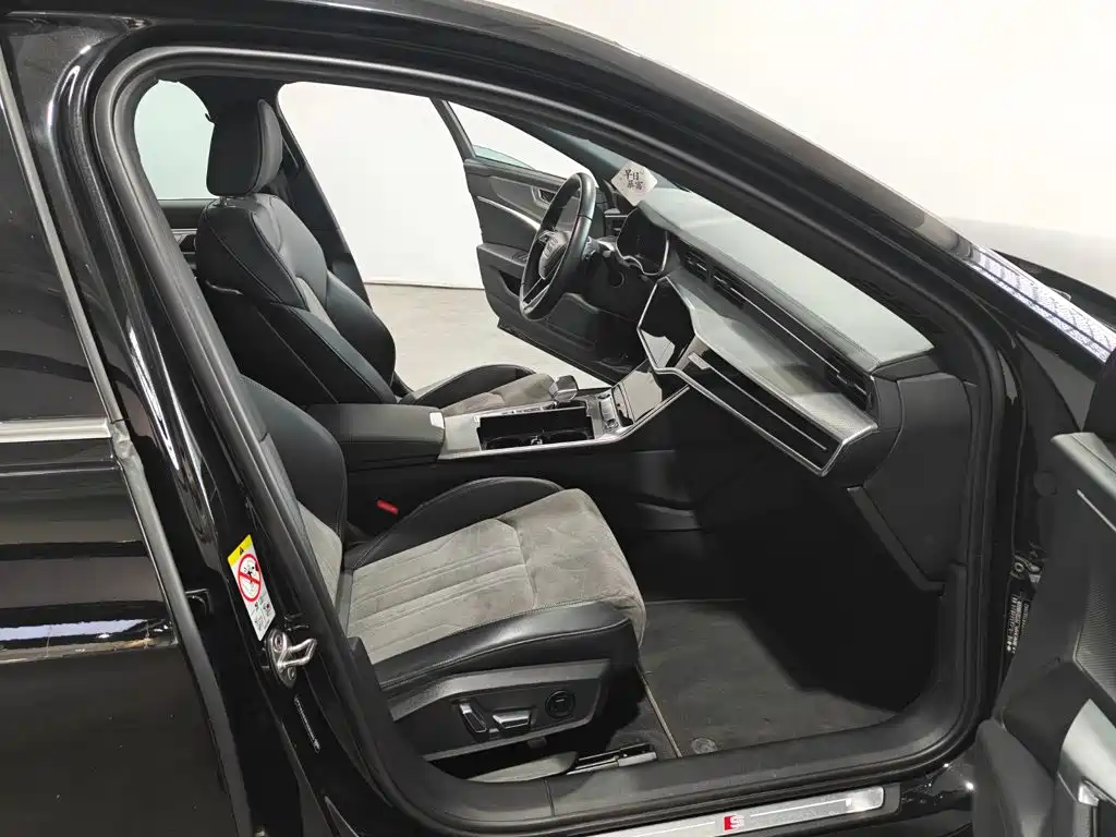 Audi A6L — миниатюра 11