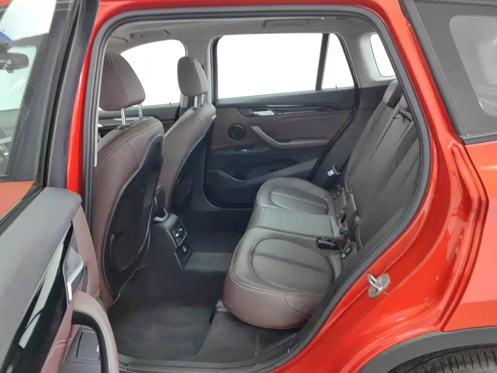 BMW X1 — миниатюра 15