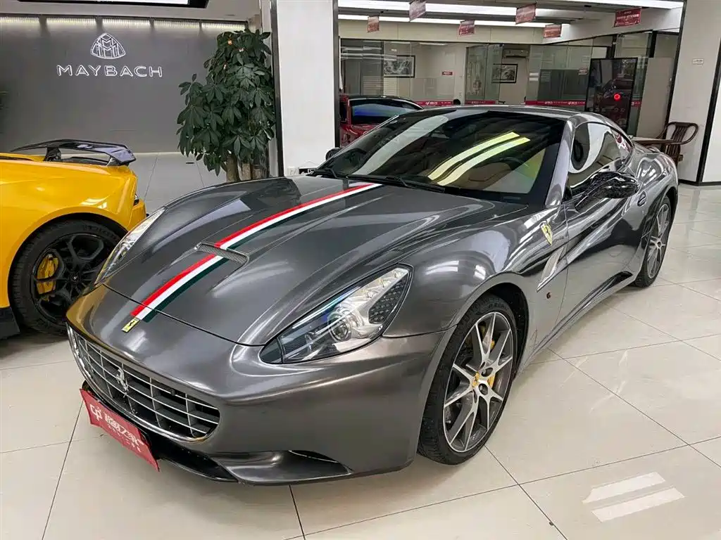 Ferrari California T 2013