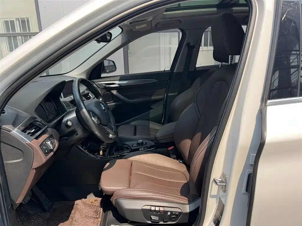 BMW X1 2019 sDrive18Li Premium