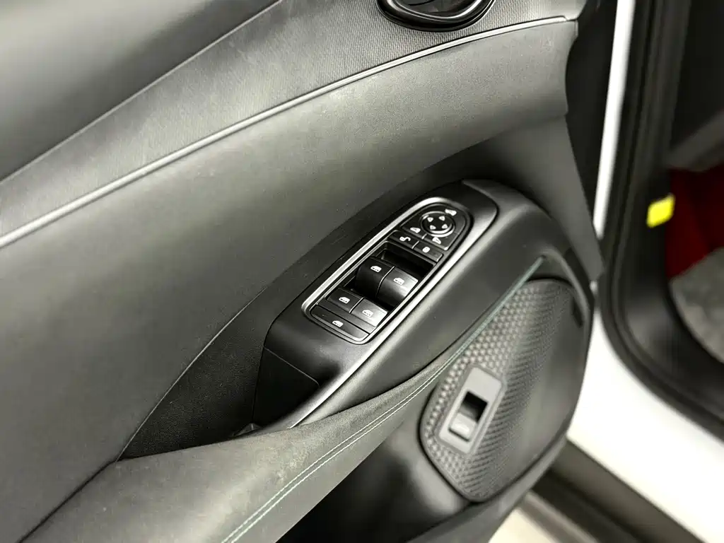 BYD Seal 06 — миниатюра 15