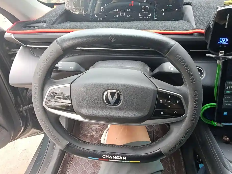 Changan Yida — миниатюра 15