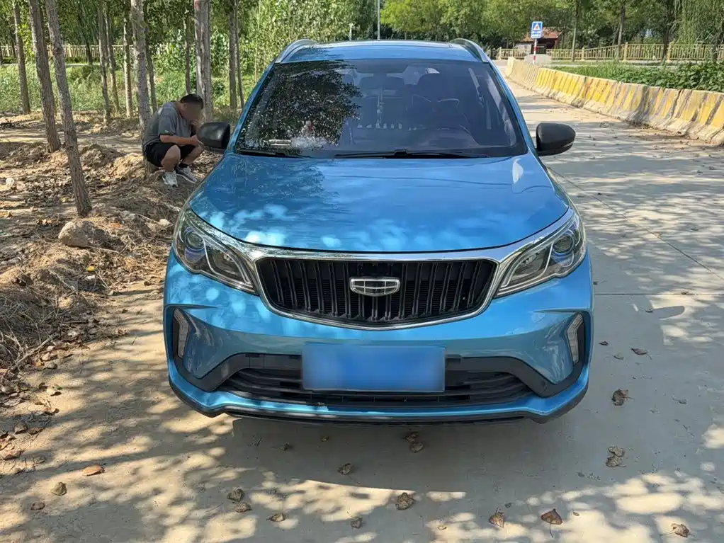 Geely Vision X3 — миниатюра 3