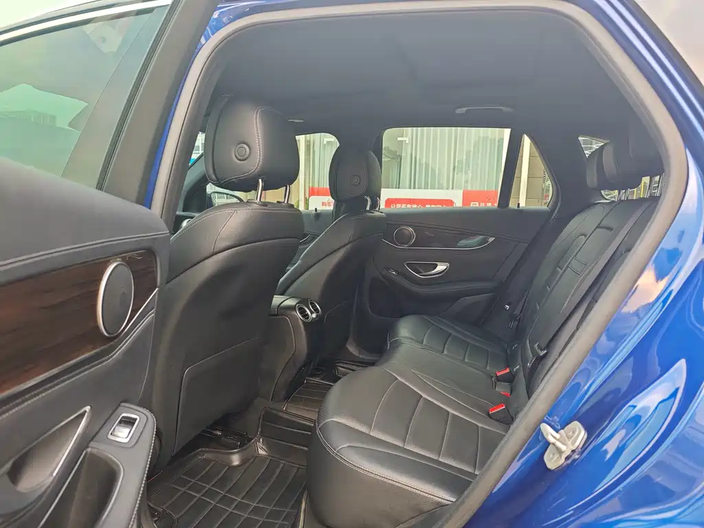 Mercedes-Benz GLC 2016 GLC 260 4MATIC Luxury