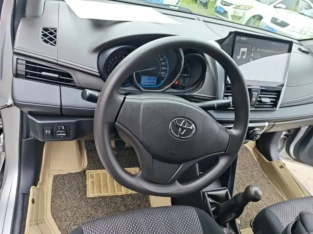 Toyota Vios — миниатюра 11