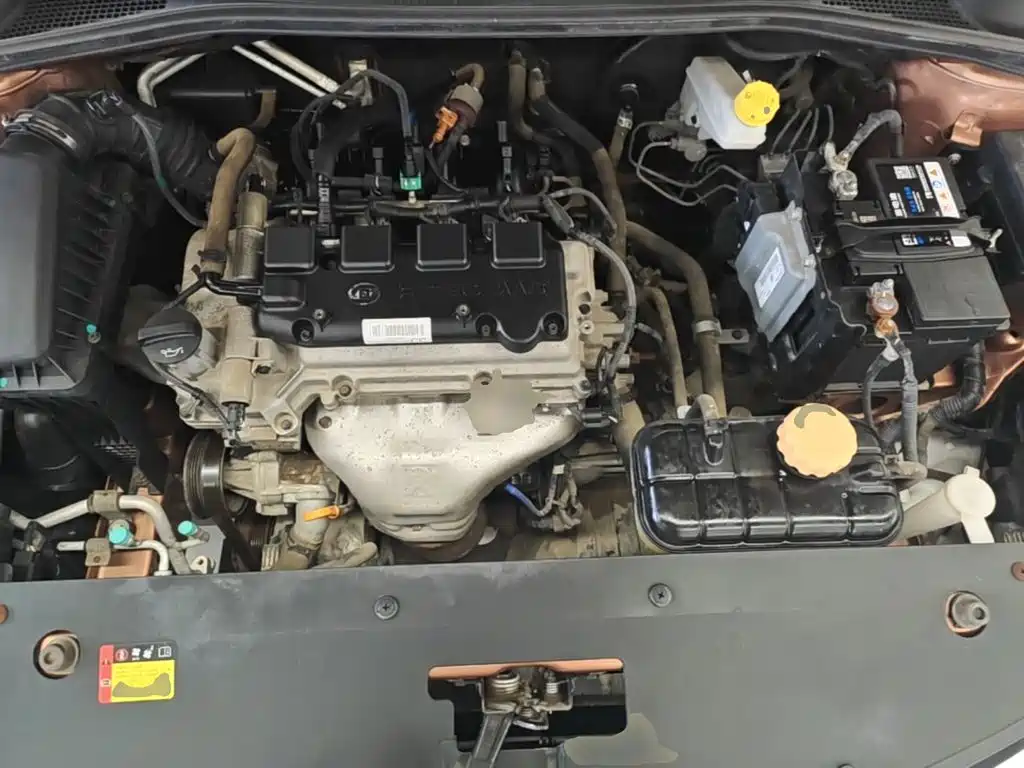 Baojun 310W — миниатюра 20