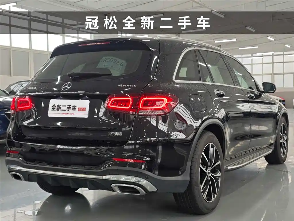 MERCEDES-BENZ GLC