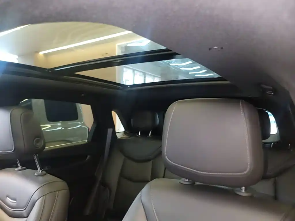 Cadillac XT5 — миниатюра 18