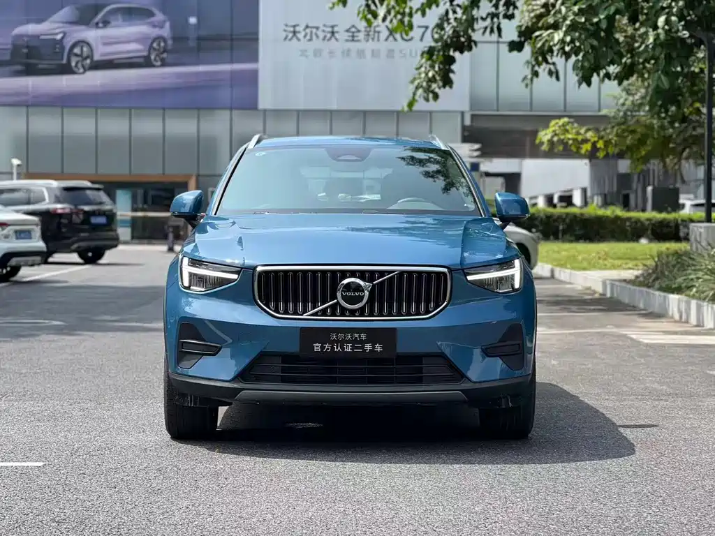 Volvo XC40 — миниатюра 2