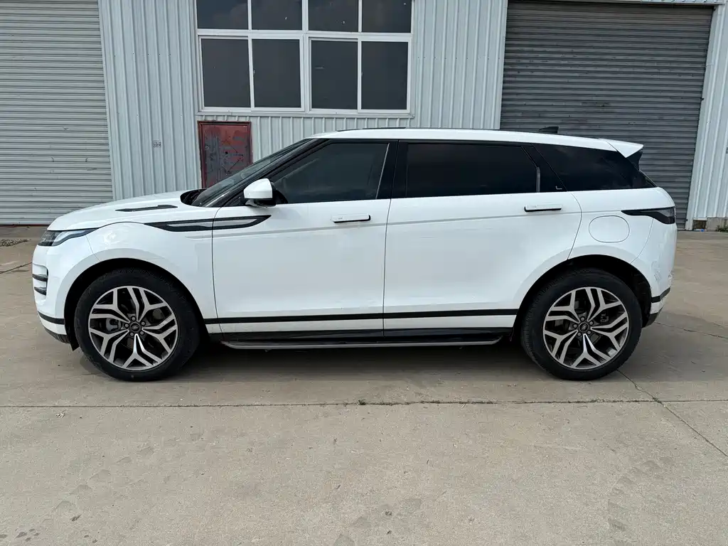 Land Rover Evoque PHEV — миниатюра 7