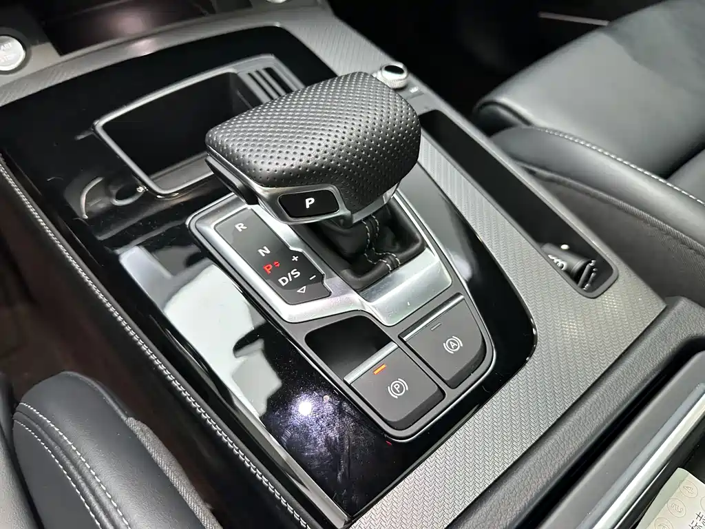 Audi Q5L — миниатюра 17