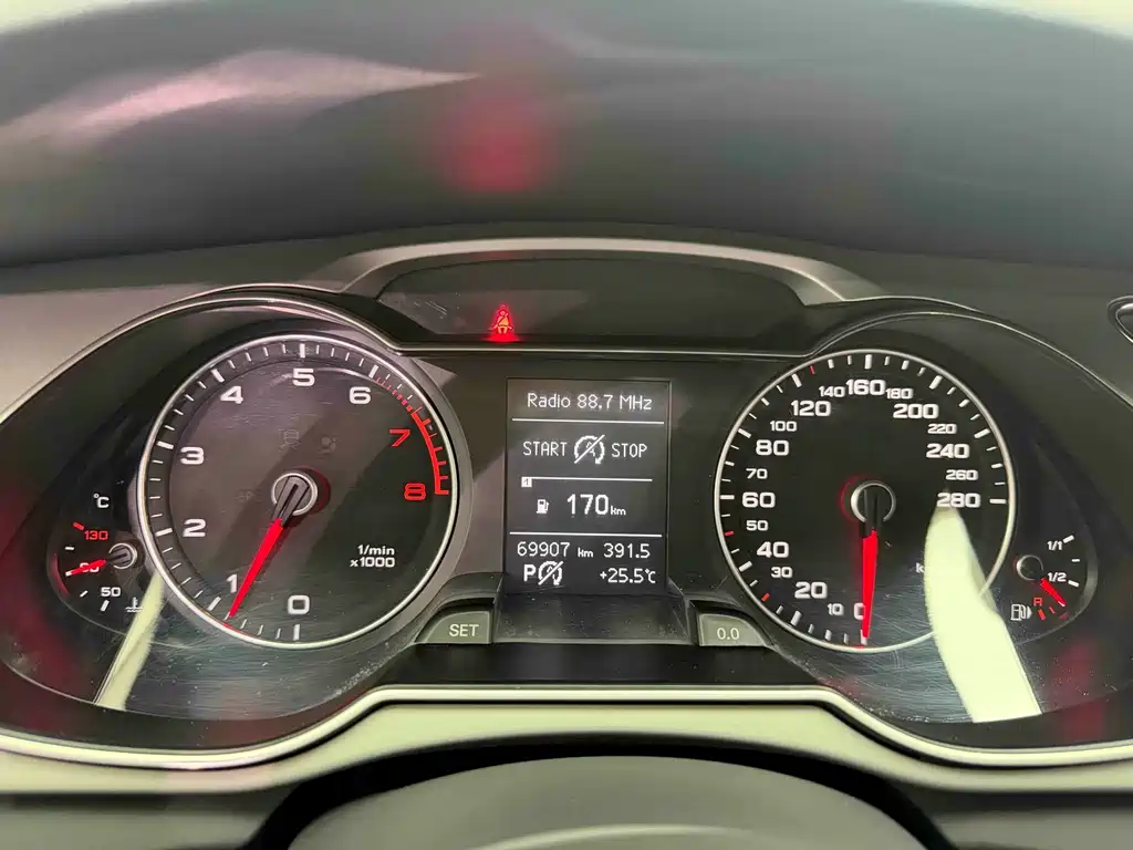 Audi A4L — миниатюра 6