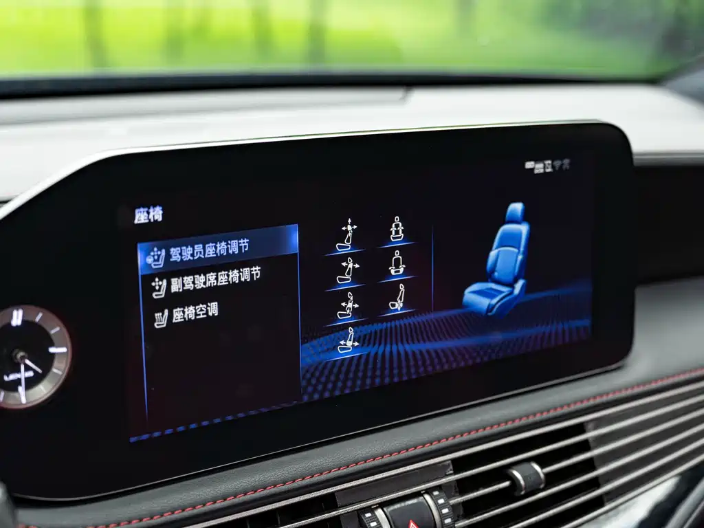 Lexus LS — миниатюра 16